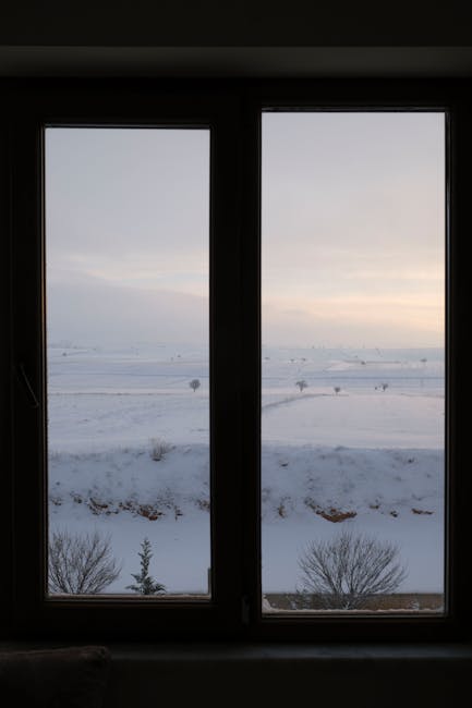 Atidarytas langas žiemos metu, parodantis trumpą intensyvų vėdinimą