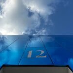 Šviesi svetainė po remonto: biudžetiški remonto sprendimai, kaip atnaujinti namus be didelių išlaidų